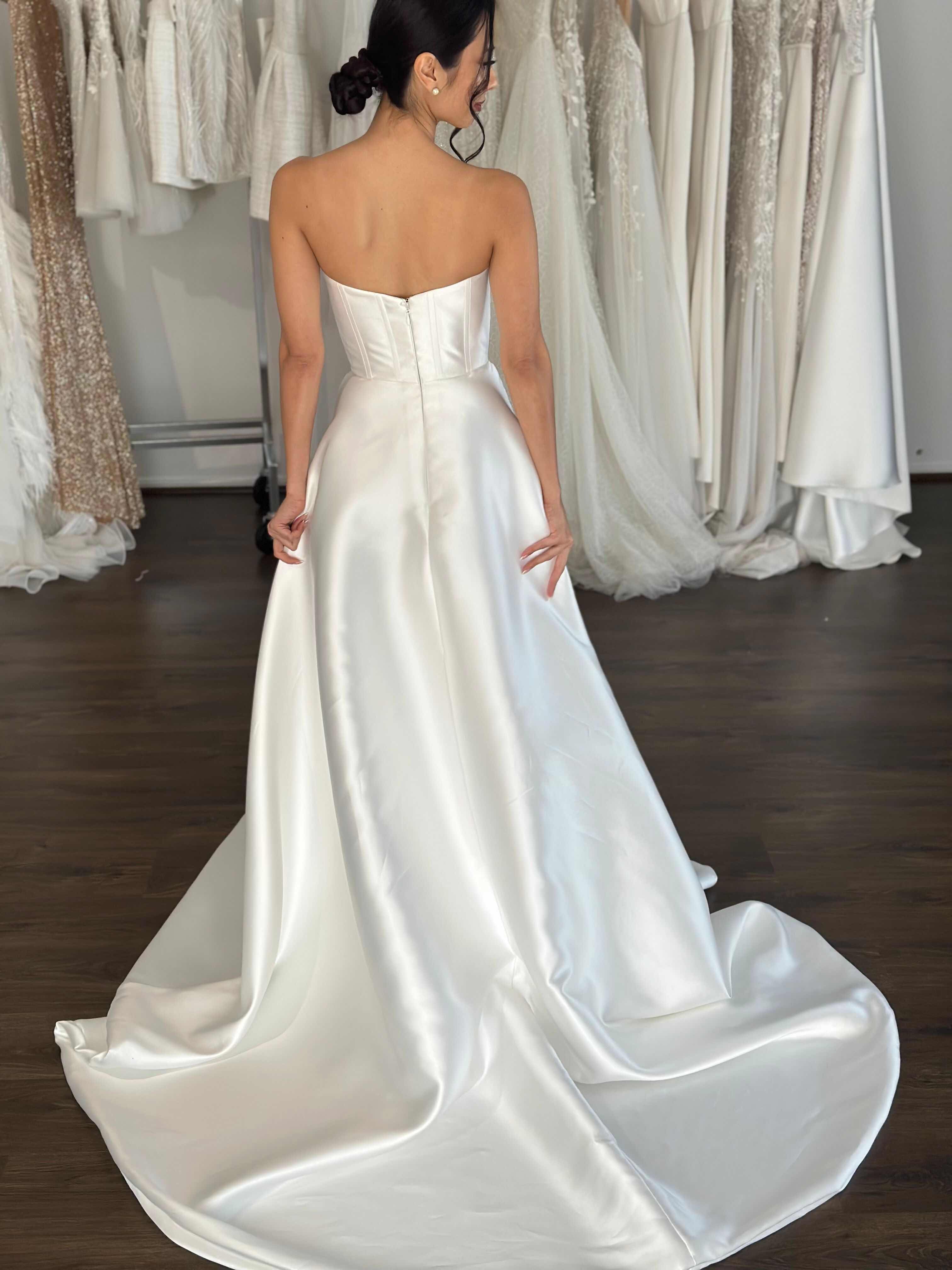 Corset Mikado Wedding Dress: Timeless Elegance for Your Big Day Corset Mikado Wedding Dress: Timeless Elegance for Your Big Day